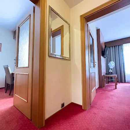 Theresia Otel Kolín