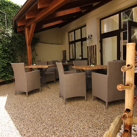 Theresia Hotel 3*