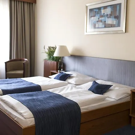 Theresia 3* Kolín